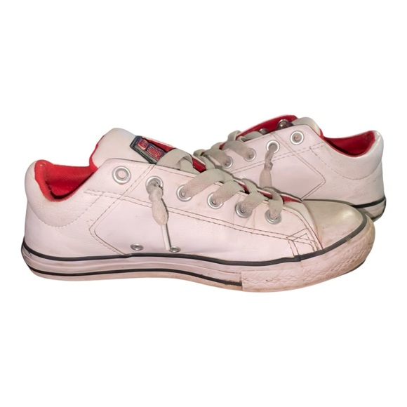 Kids White Converse Synthetic Leather Slip on No Tie Shoes Youth Size 5 - Picture 2 of 11